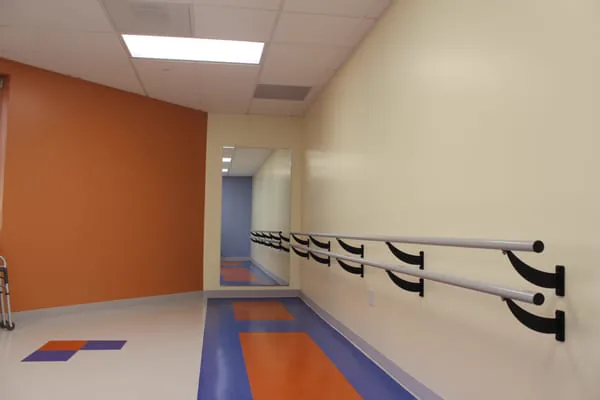 Uni Construction - Tenant Improvement for Active Life - construction - image 5