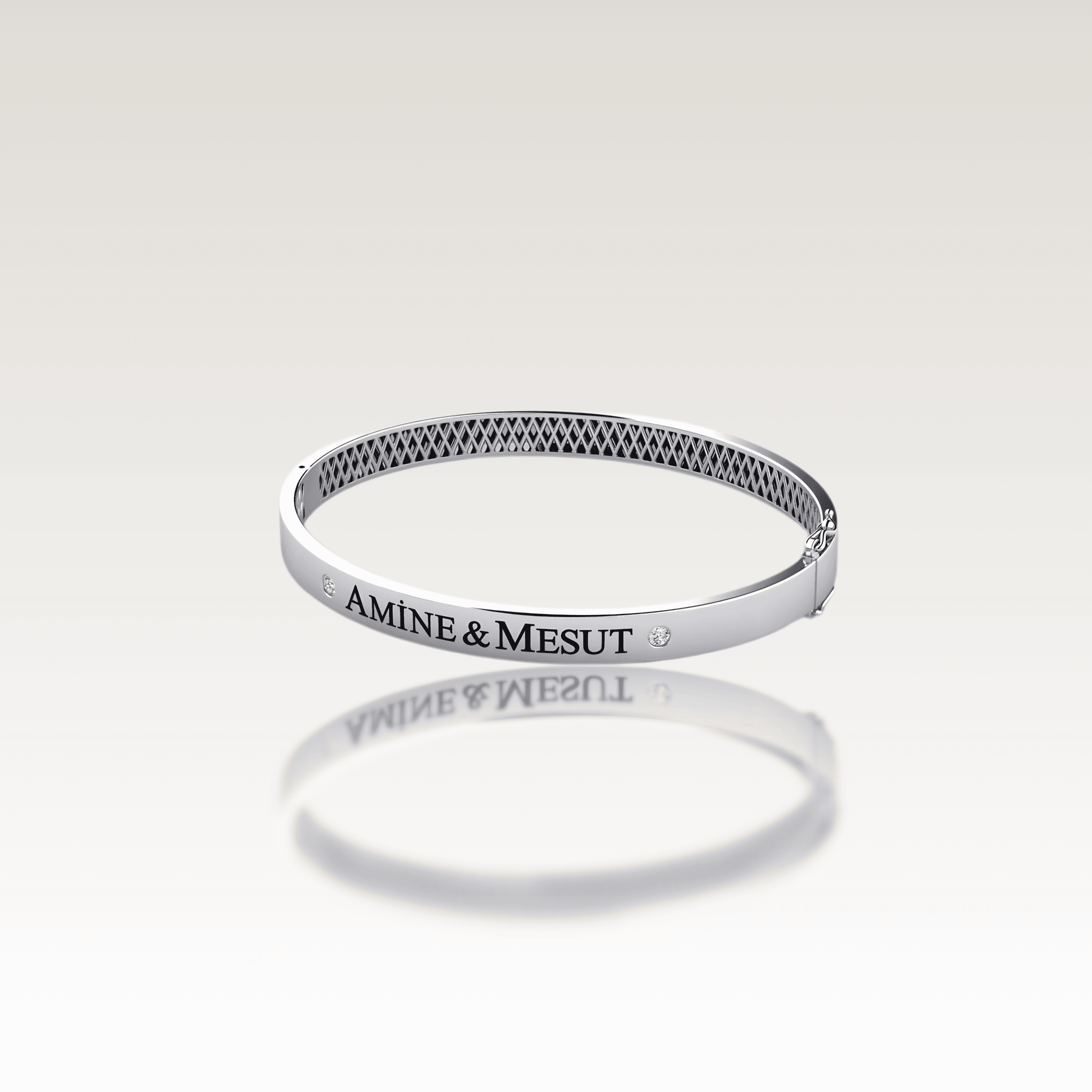 AMOR' Nuestro Name Bracelet image 2