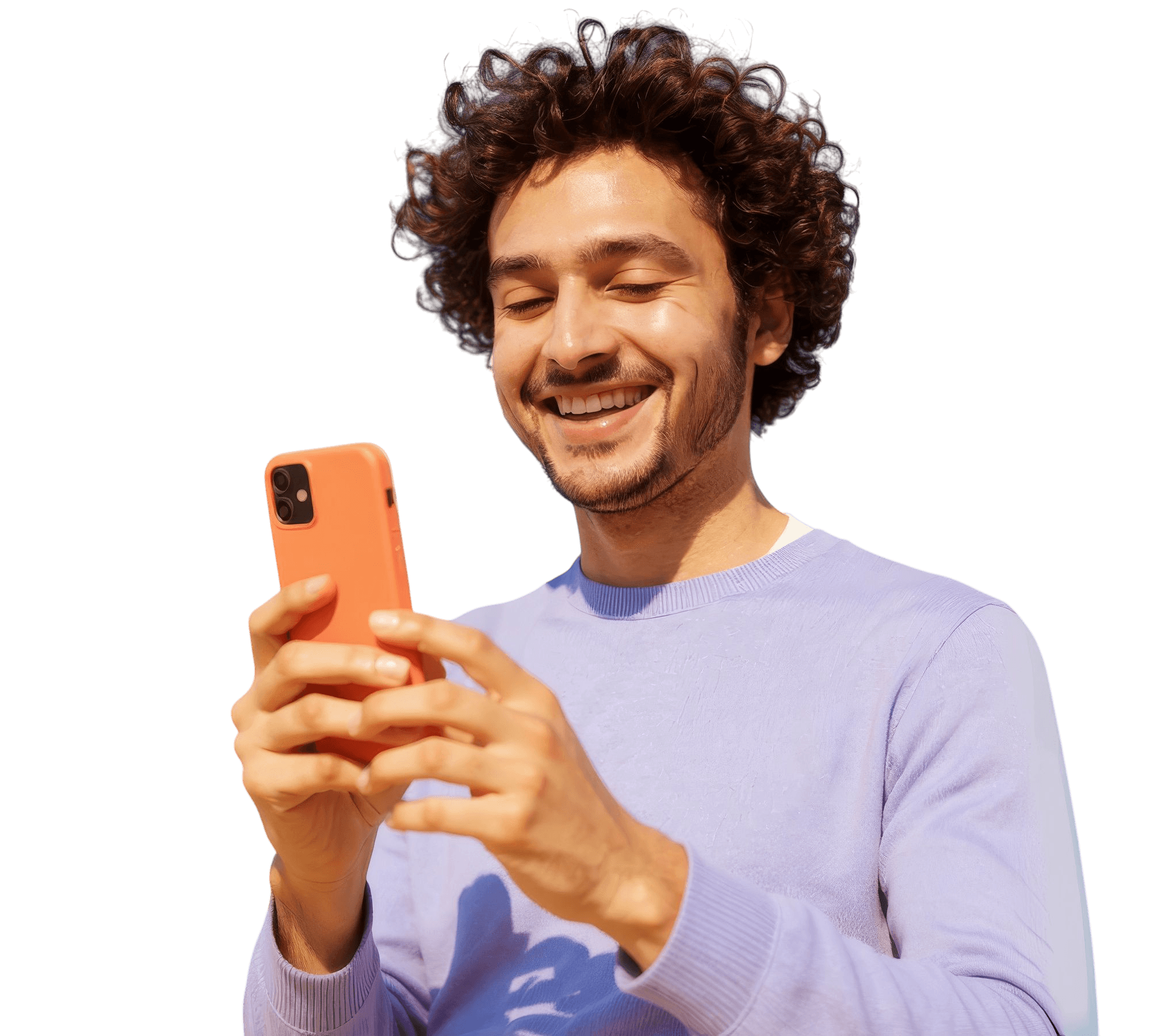 Hombre revisando en su celular el crecimiento de sus números financieros