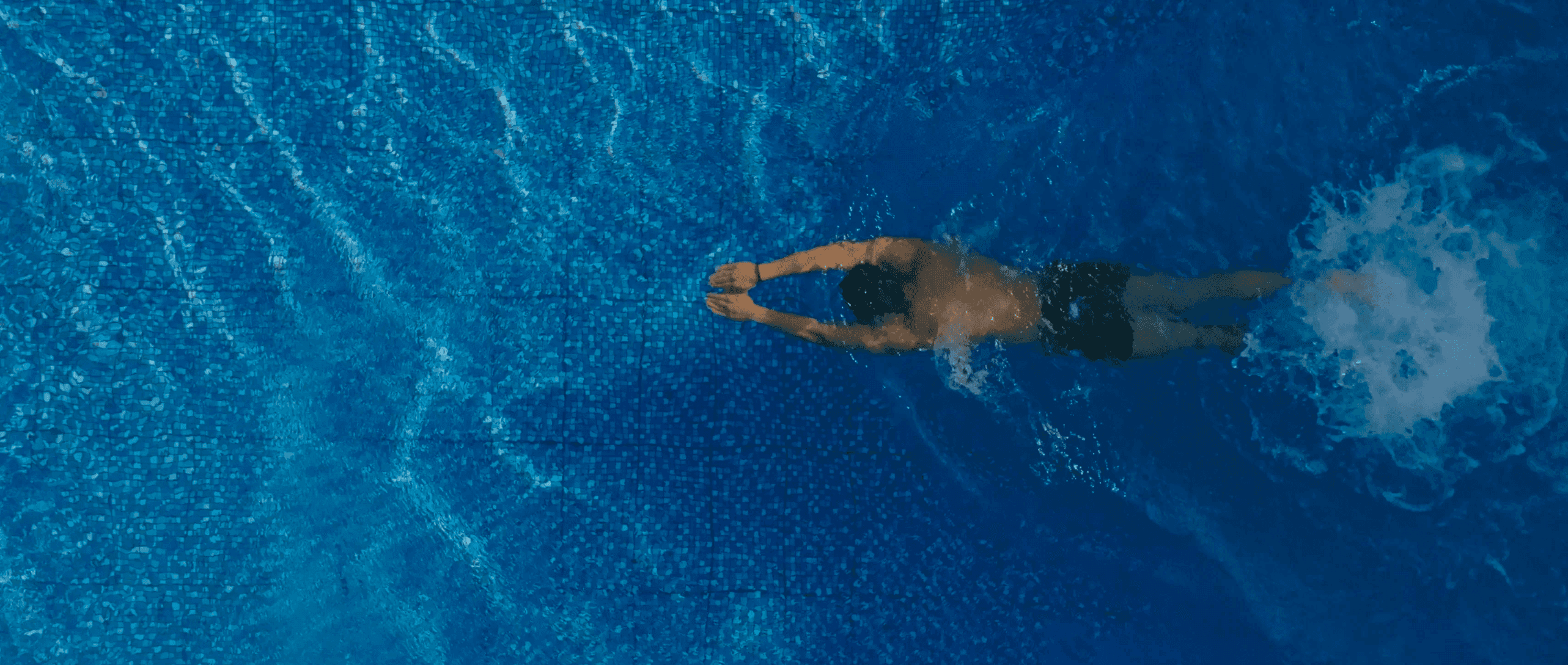 Film still from Mayfair Jungpana, Darjeeling — brand film by Tushar Rajpurohit