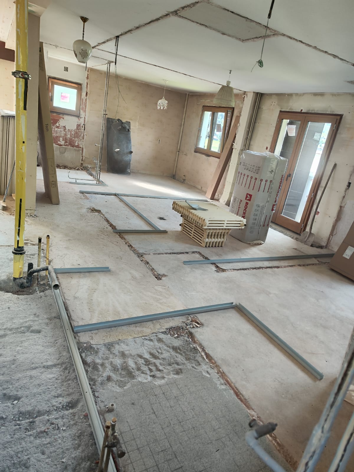 Travaux à l'intérieur de la maison