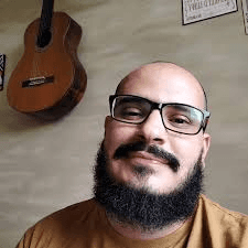 man wearing black crew-neck shirt