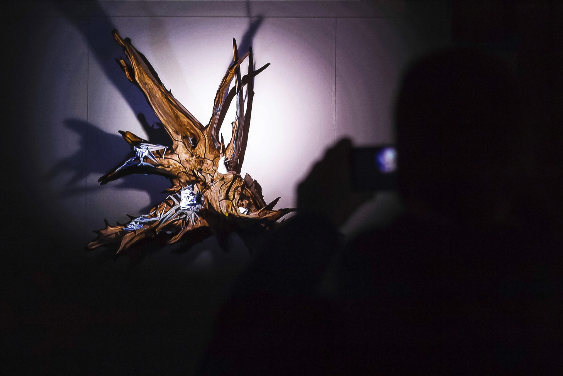 Radix - sculpture projection mapping
