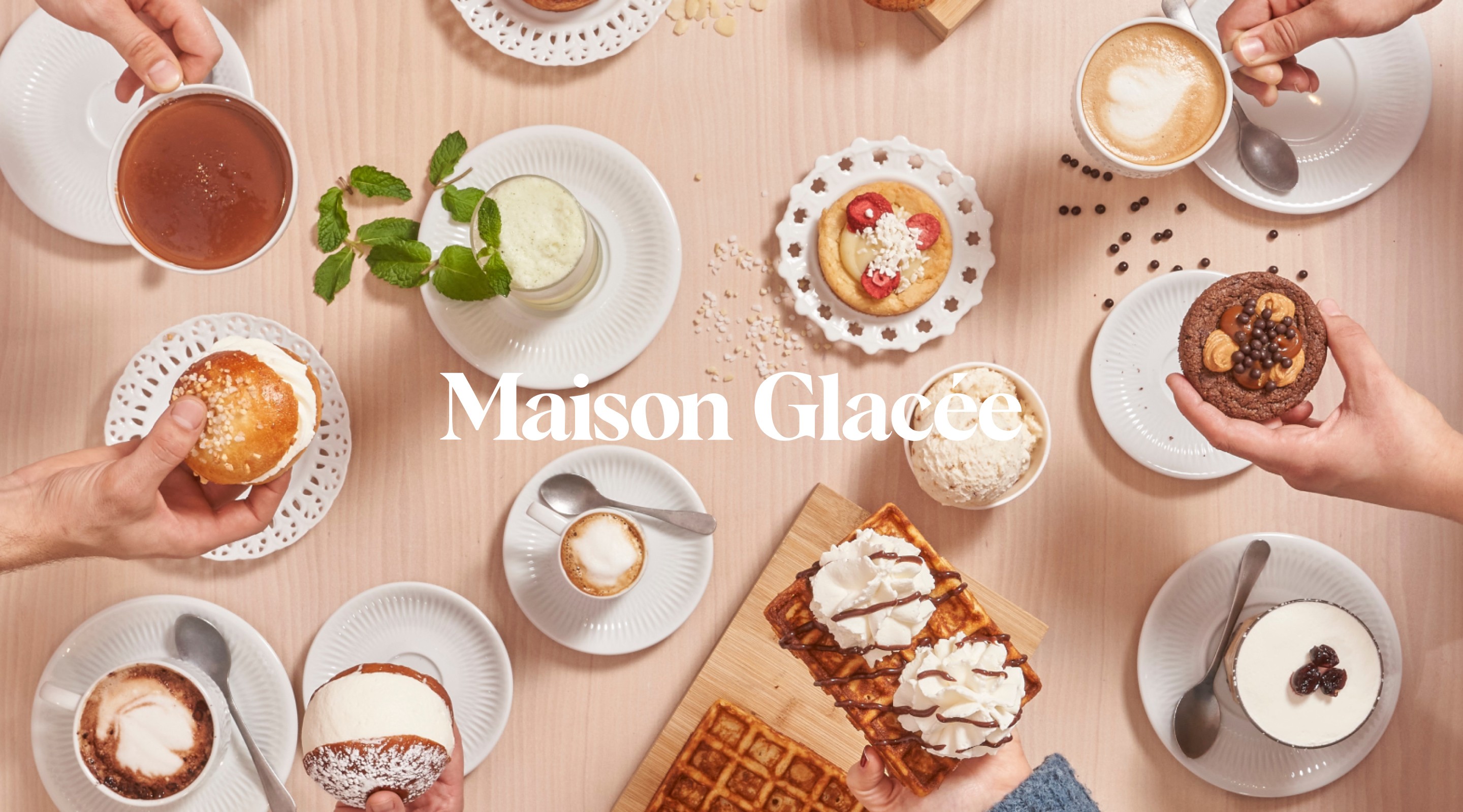 Maison Glacée brand identity presentation image