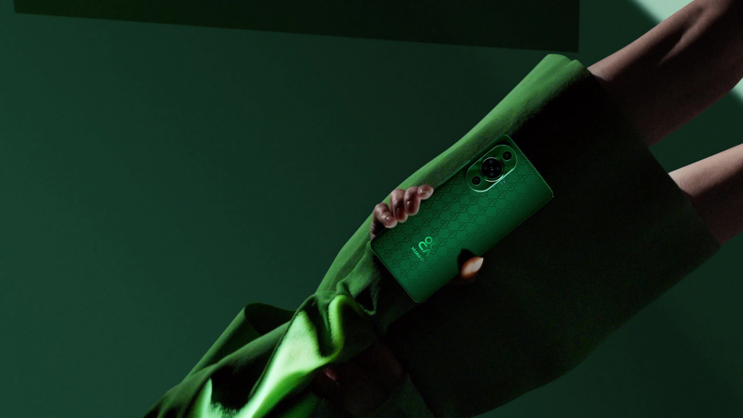 Nova 11 Huawei Commercial | DMBz Tokyo Video Production