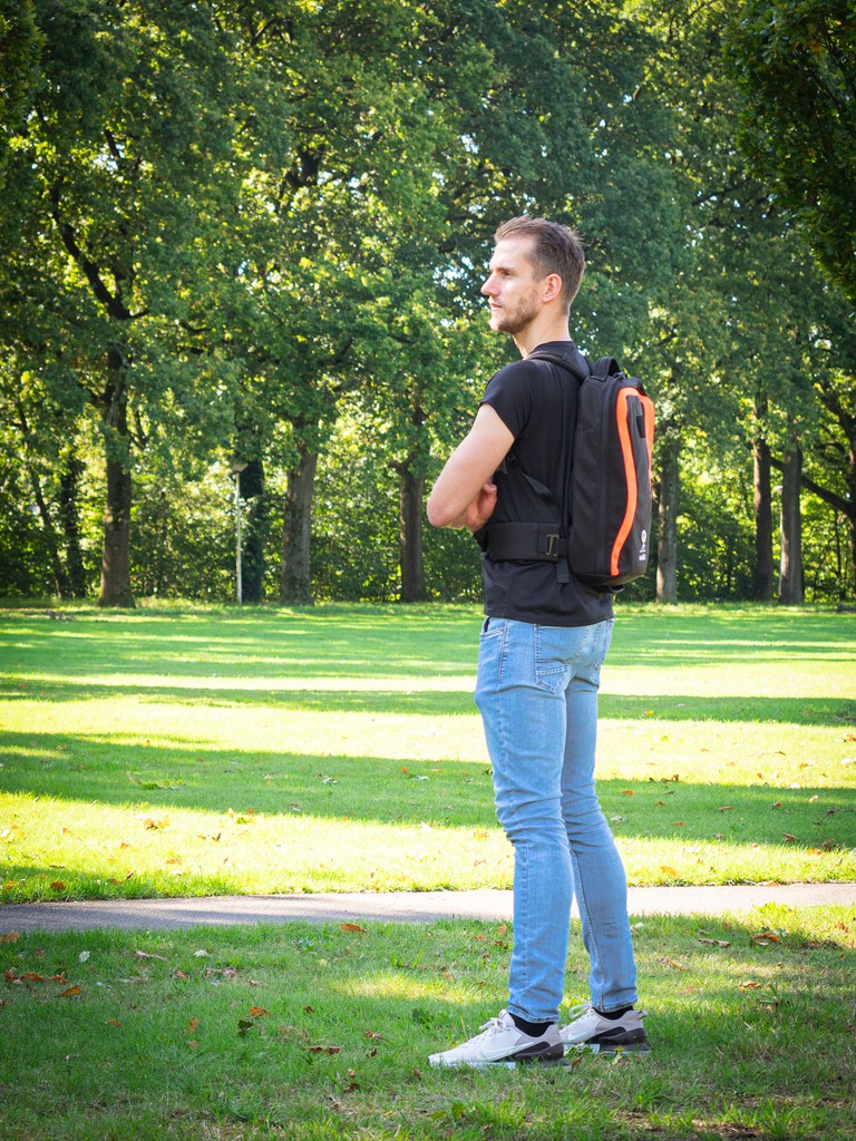 5kg staal gewicht plaat in handen