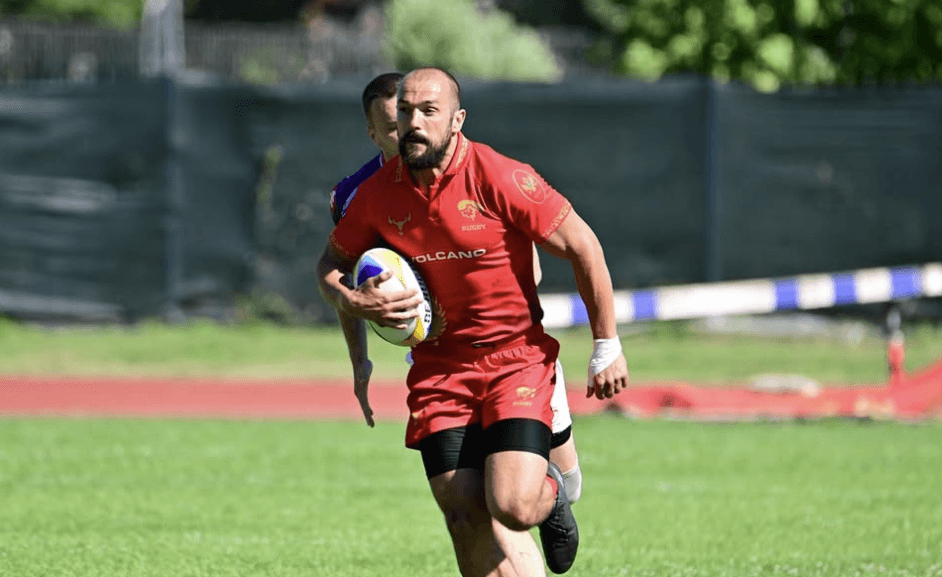 montenegrin rugby player running