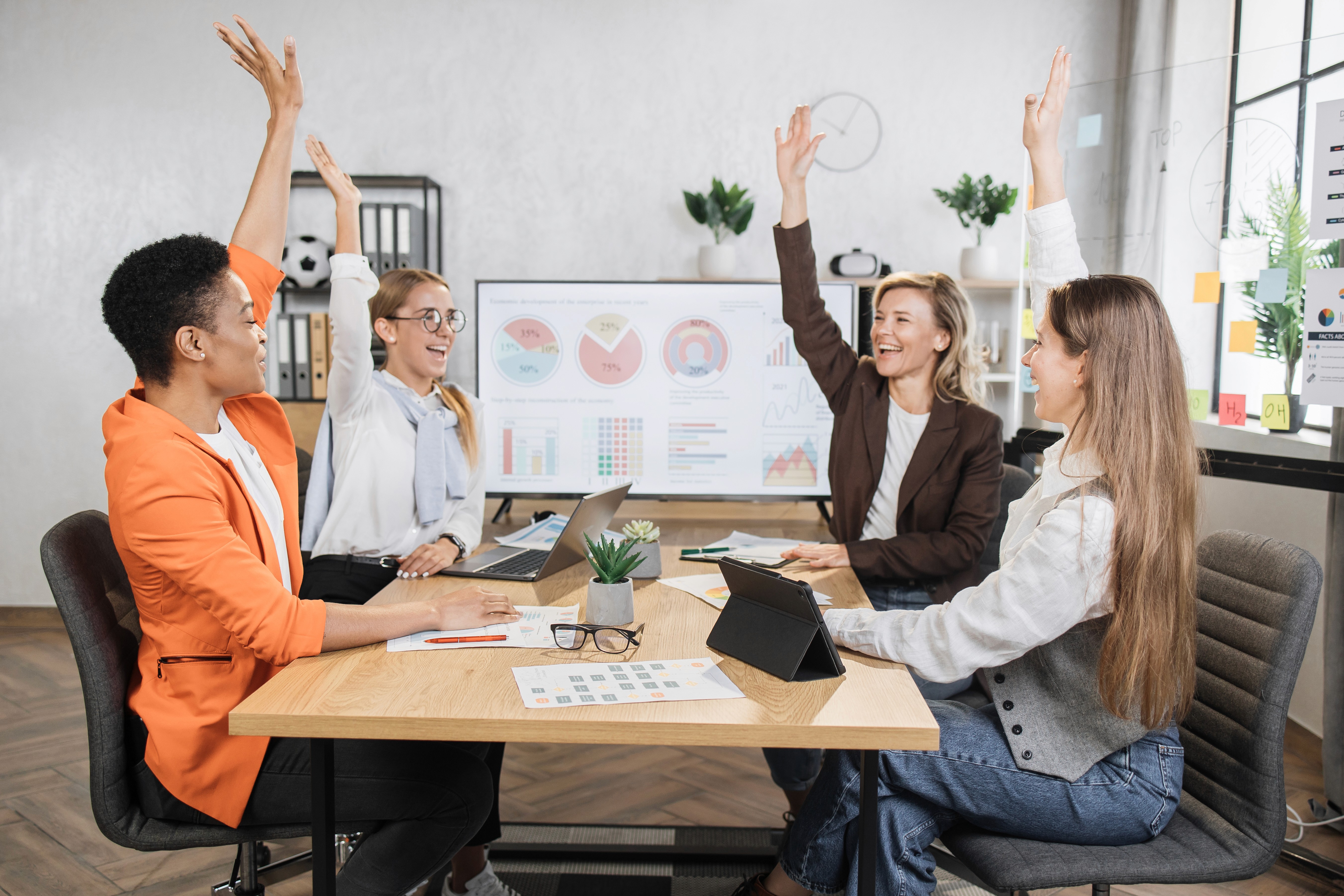 Team collaboration session focused on performance marketing strategy, campaign reporting, and improving marketing performance through shared commercial goals.