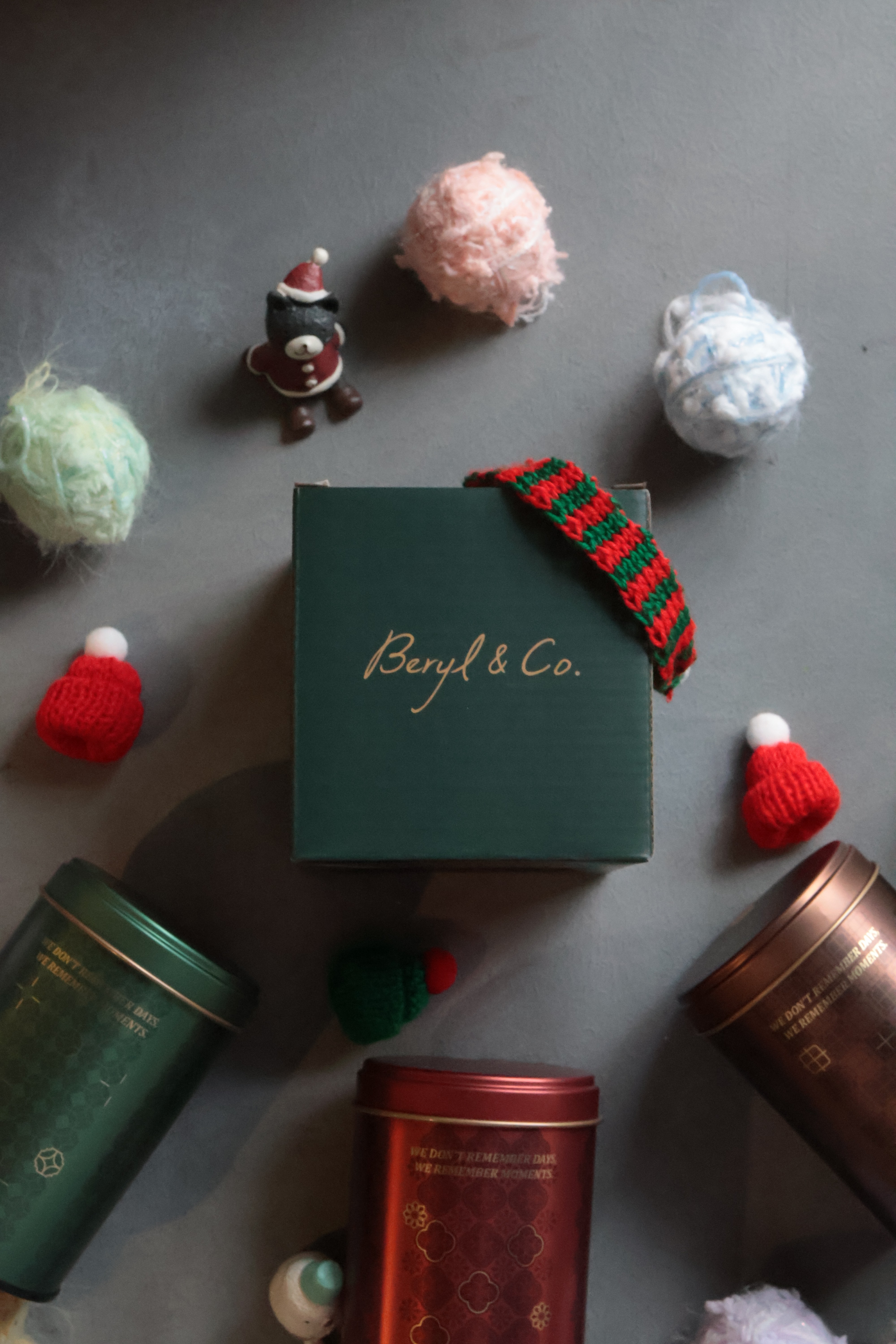 Holiday campaign image 01