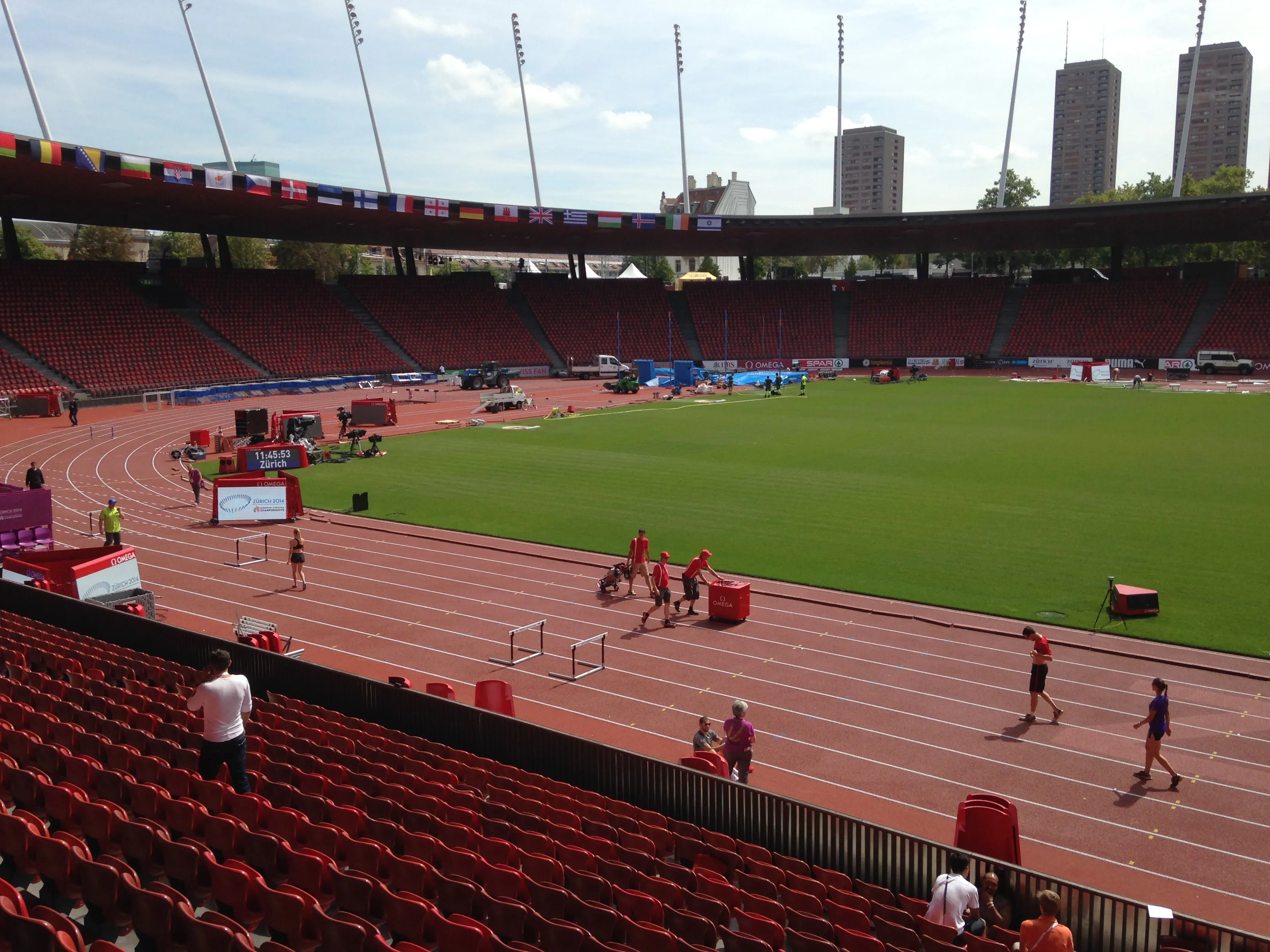 Kostenvergleich Sportplatzbeläge