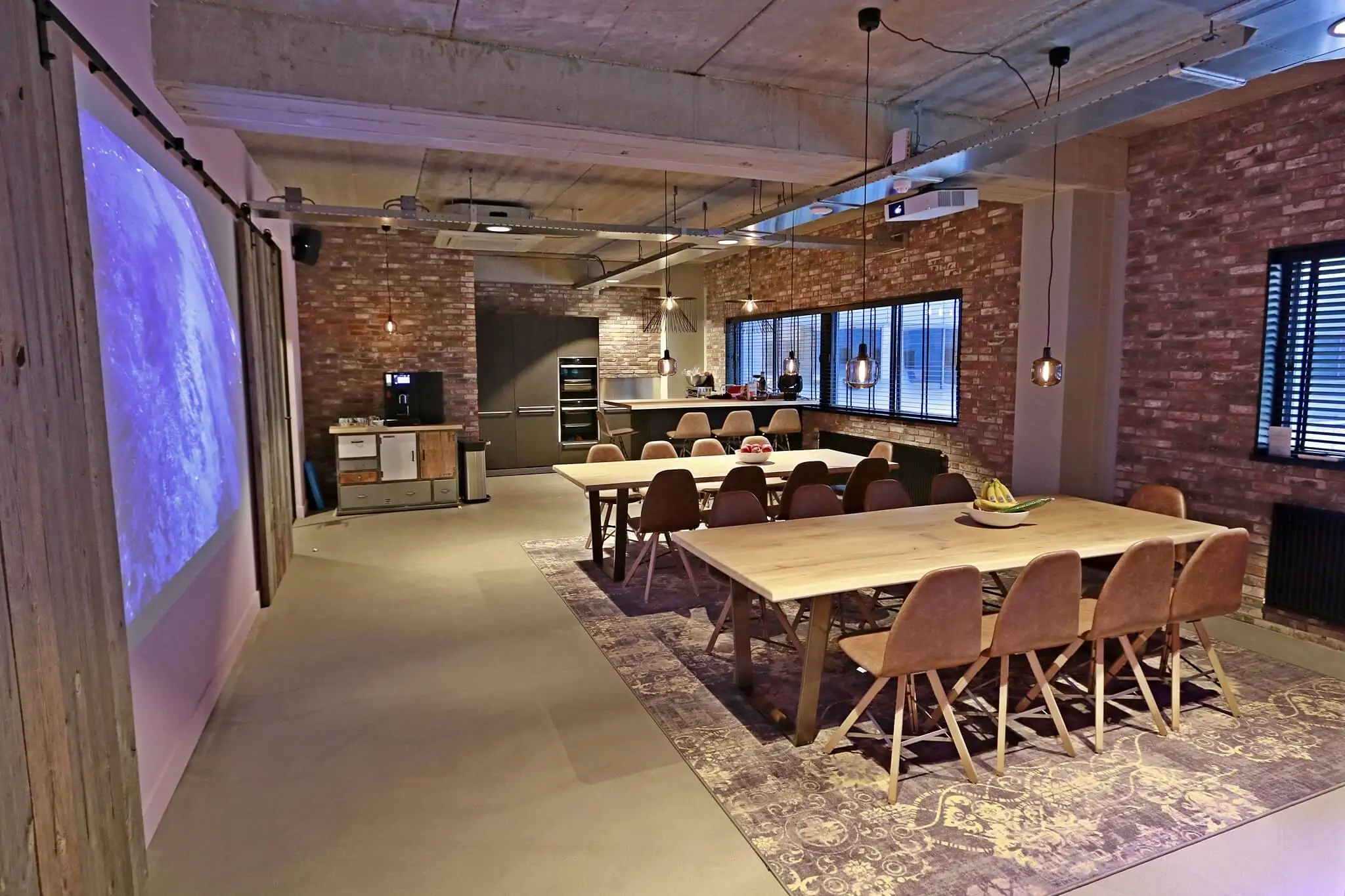 Nieuwe kantoorinrichting Bavinckhouse door Perla