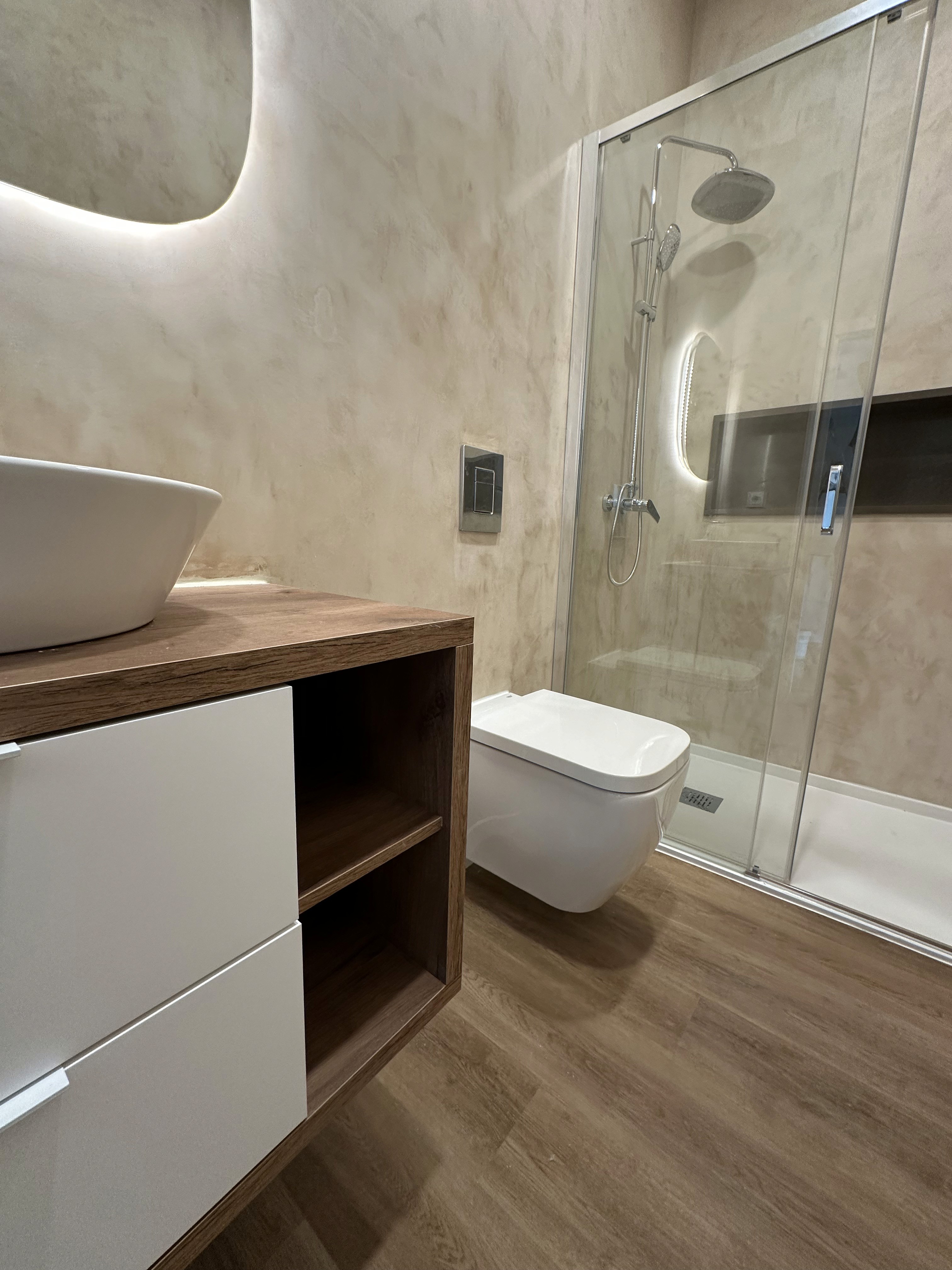 a man holding a cocktail