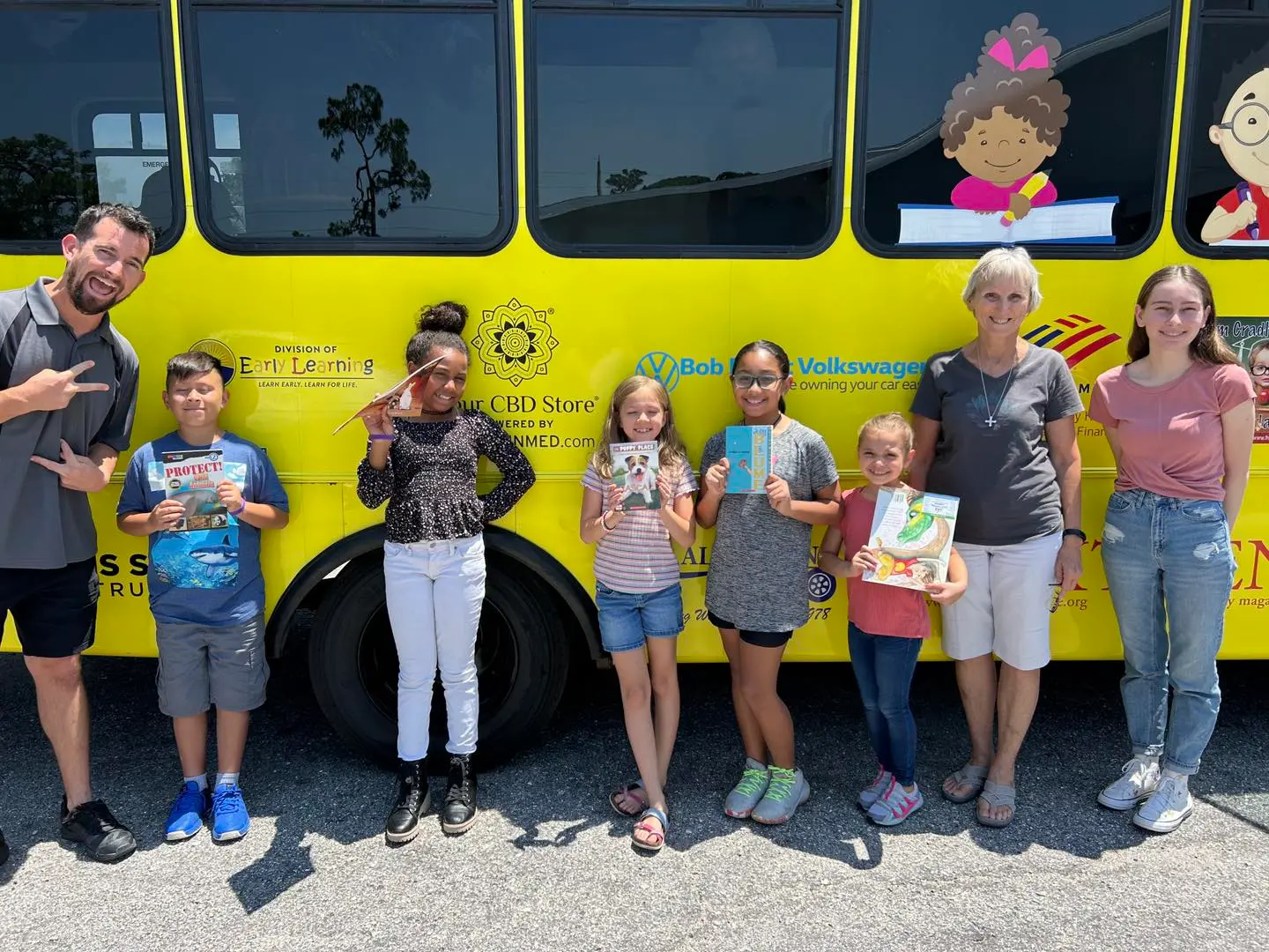 5 children lined up bradenton