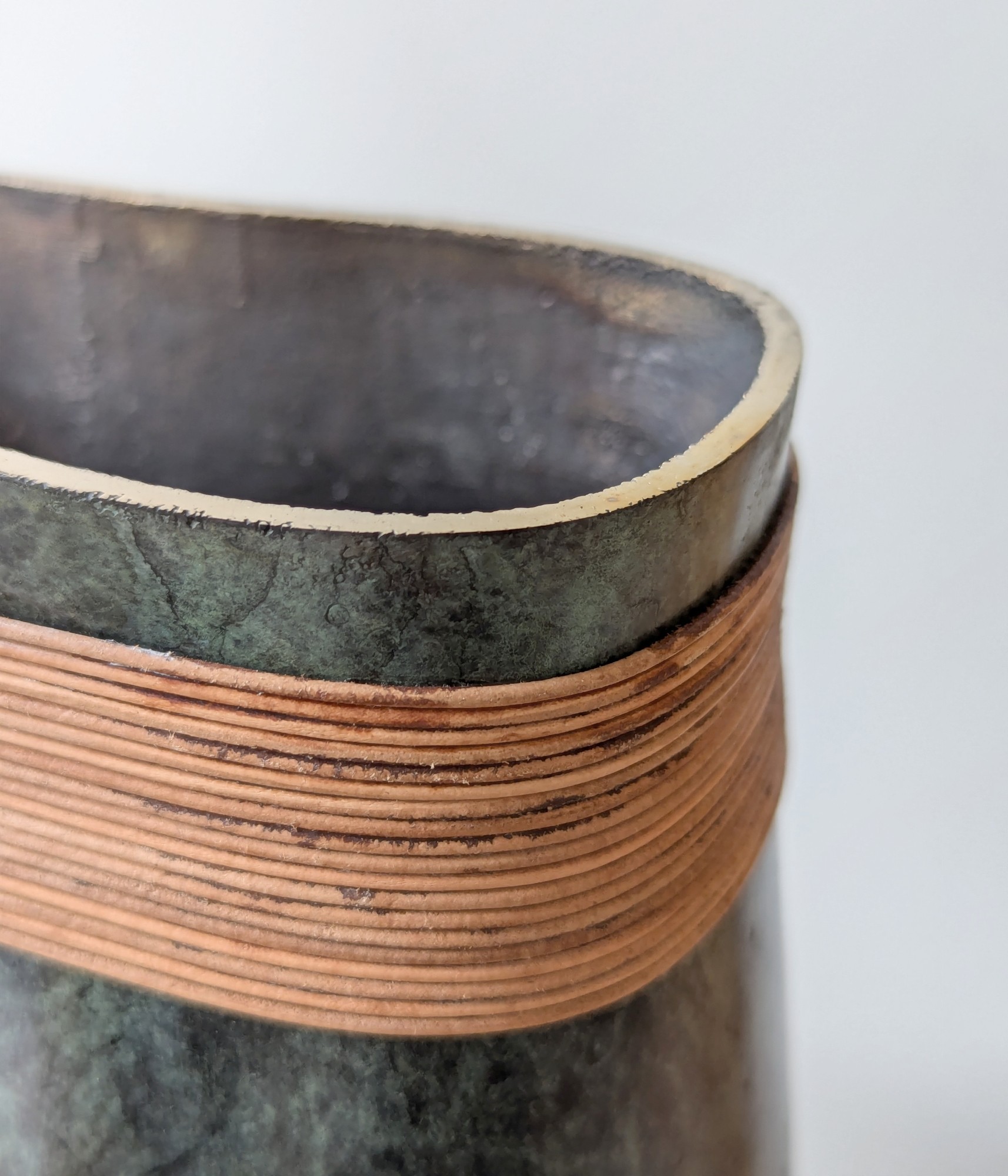 When-Objects-Work-Guillaume-Lopez-Gentle-Wave-Travertine-3-@WhenObjectsWork