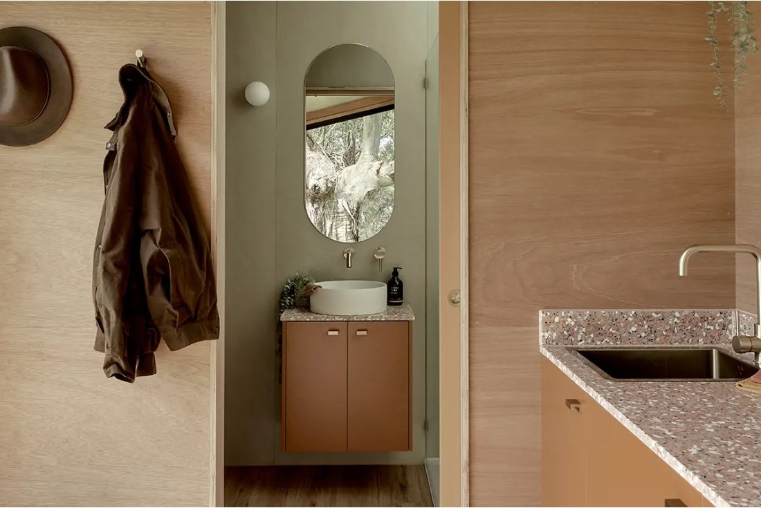 Base Cabin Modern Bathroom Design