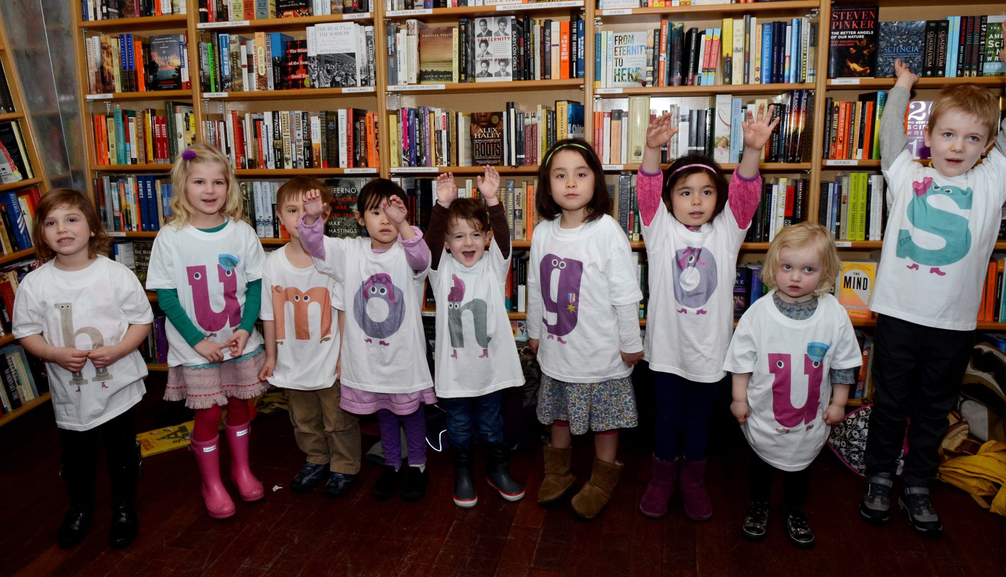 tipota studio typography design and art direction of ministry of letters with al Mchuish and Luciano Lozano for thames and hudson. lowercase typograhy of alphabet