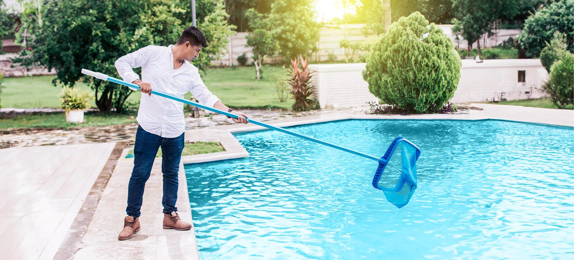 5 Best Pool Cleaning Companies Near Me