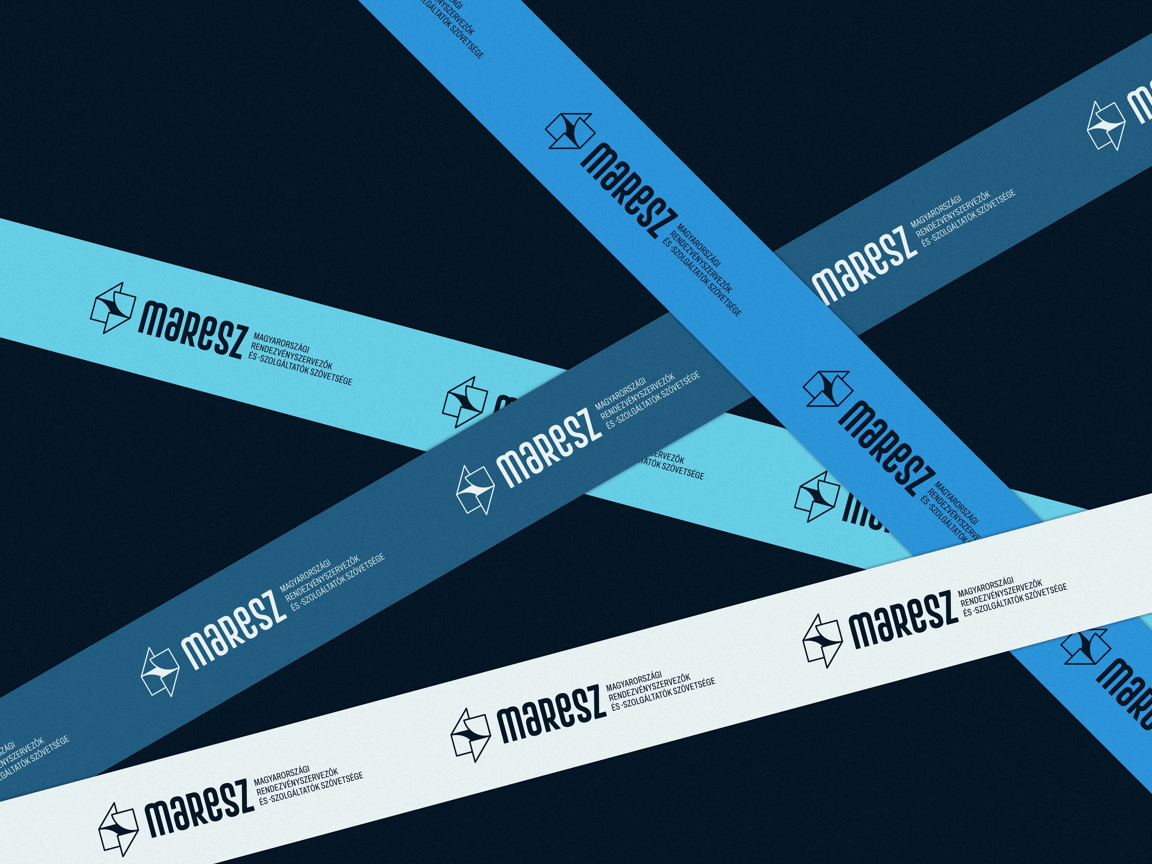 Diagonal brand ribbons in blue tones repeating the logo and full name - MaReSz, an event association brand identity.