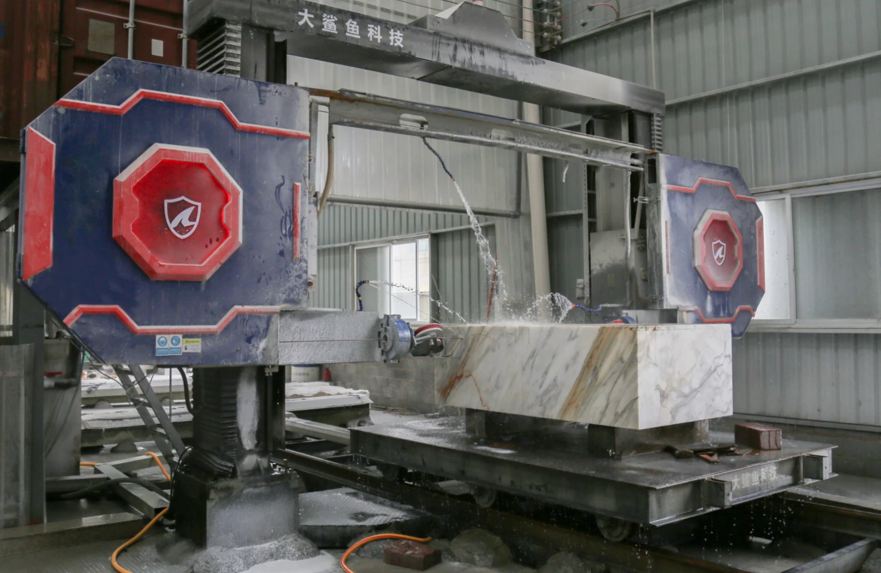 Diamond wire saw machine for natural stone