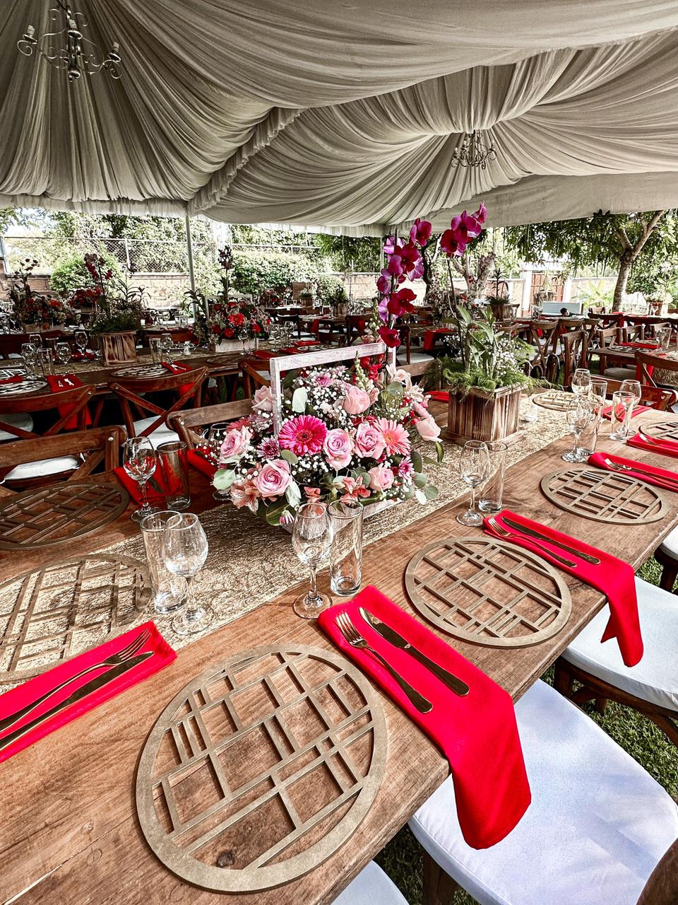 A serene spa room in a Mediterranean-modern villa by the ocean