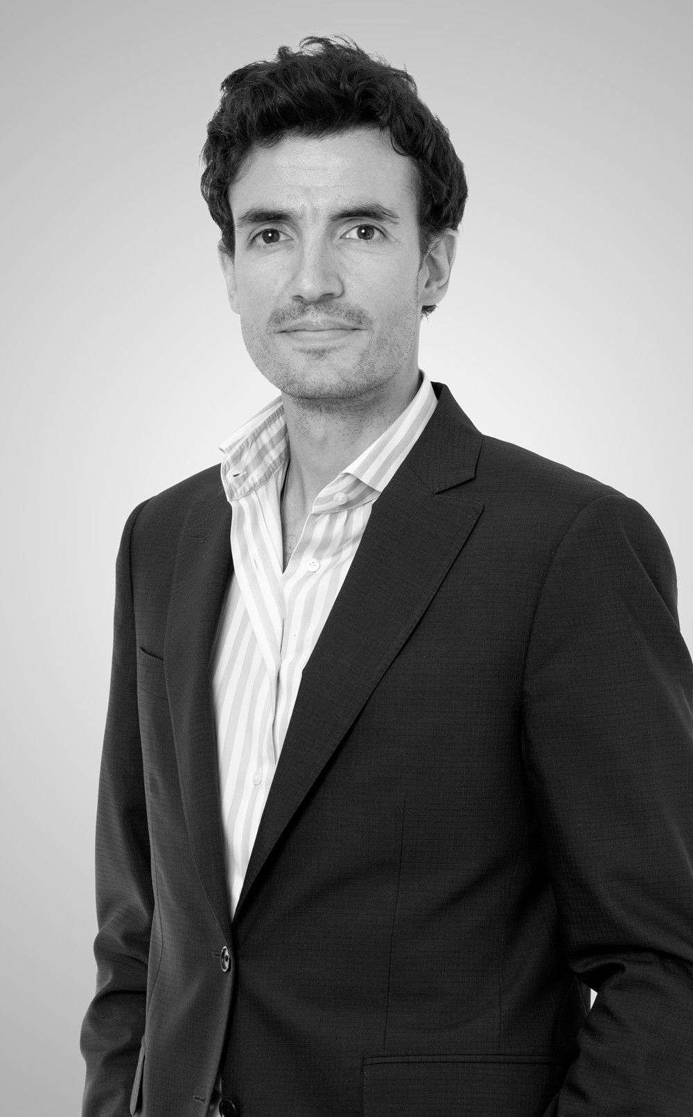 Portrait d’Etienne Hardy, associé gérant chez Celen Capital, expert en gestion de patrimoine et structuration