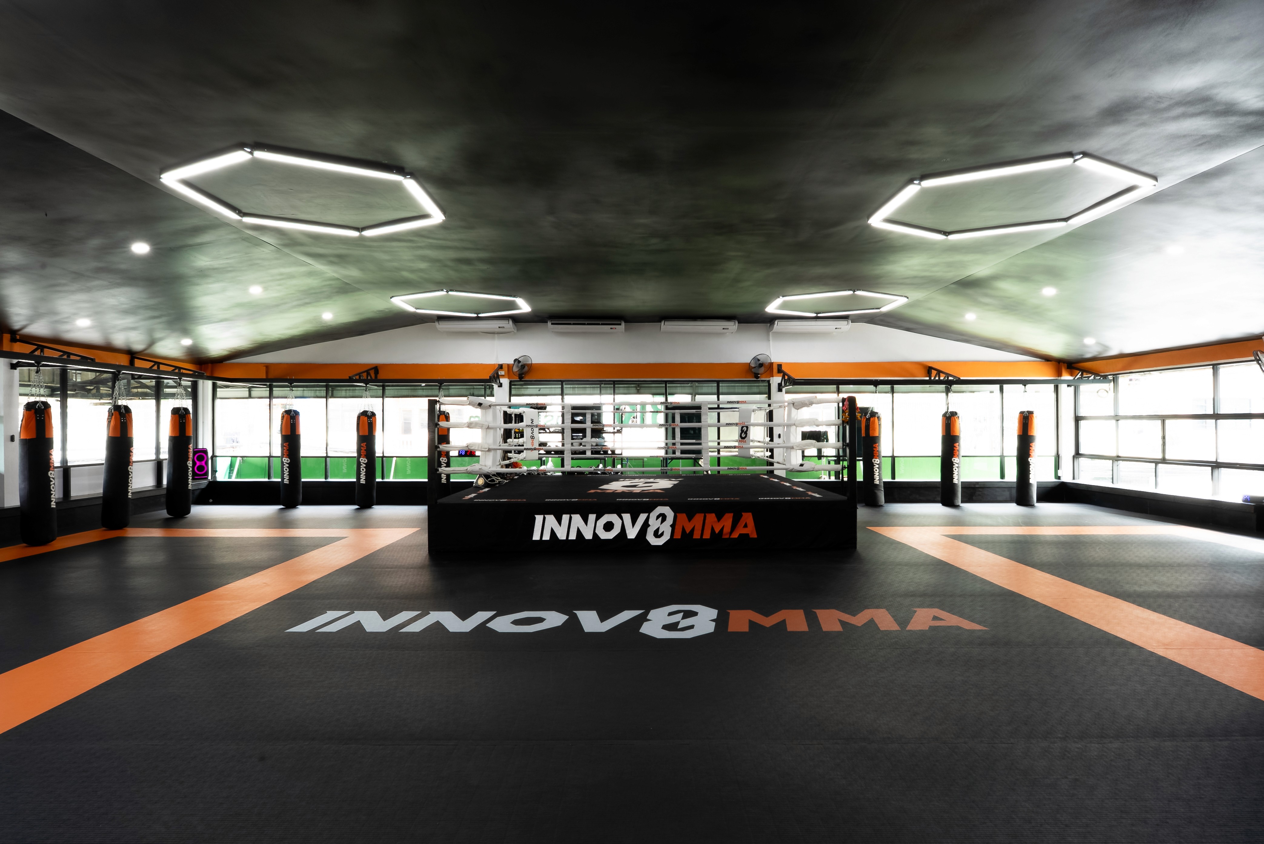picture of the interior of INNOV8 MMA