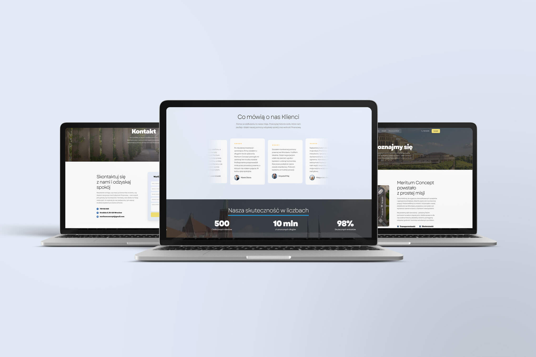 Prezentacja responsywnej strony internetowej na ekranach laptopów ukazująca sekcje opinii klientów oraz informacji o firmie. Tworzenie funkcjonalnych stron www z wykorzystaniem technologii no code.