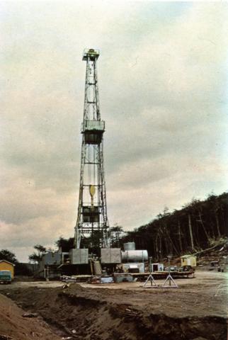 Torre de perforación de CORFO