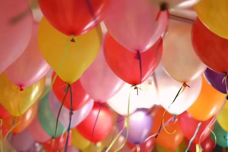 a image of many colorful balloons