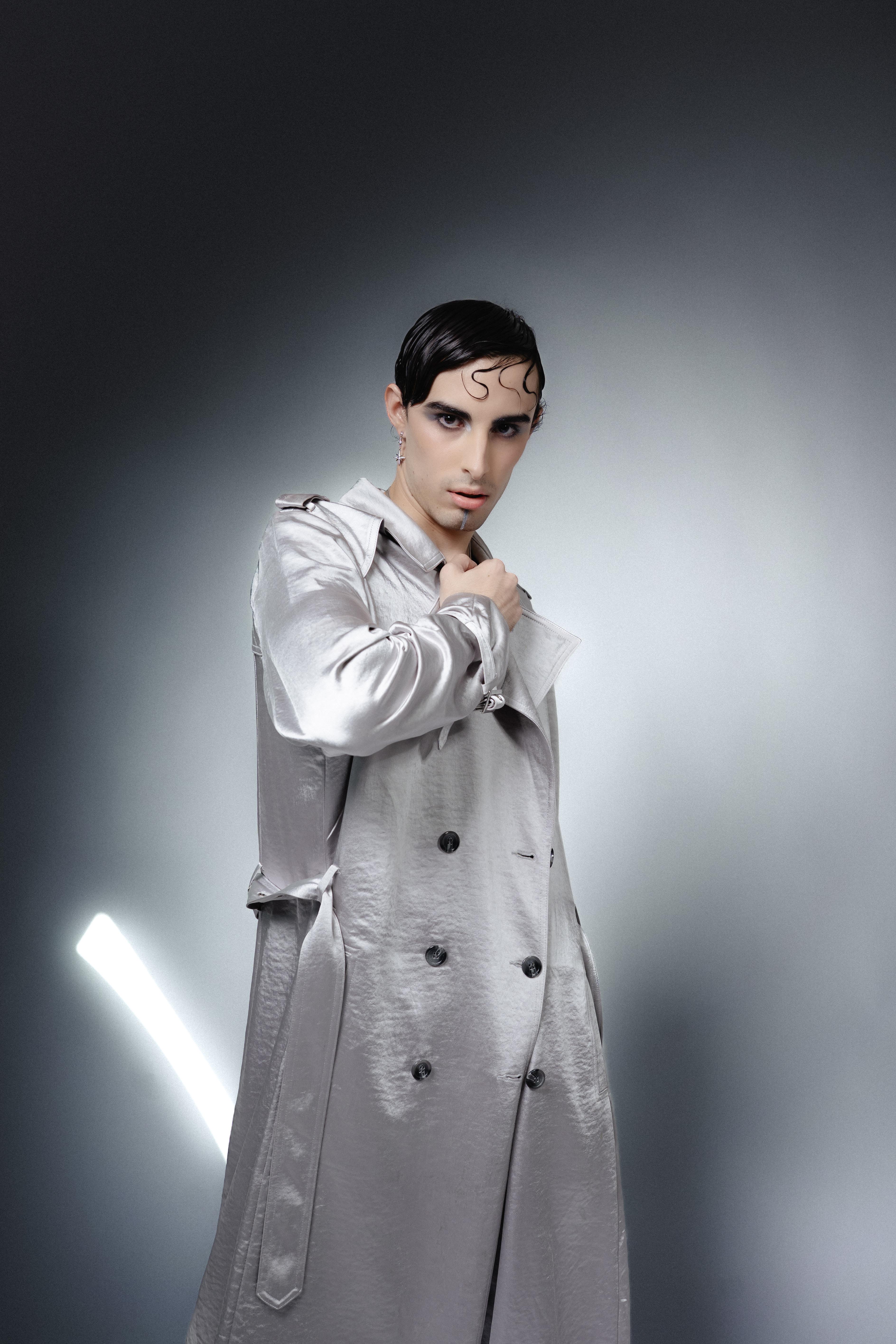 Mauricio Canales — 11