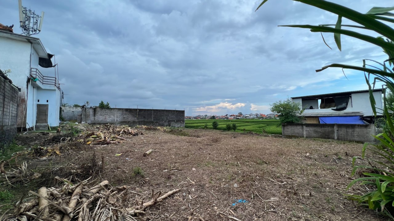 Land plot 700 m² in Canggu, Buduk, Leasehold 24 years