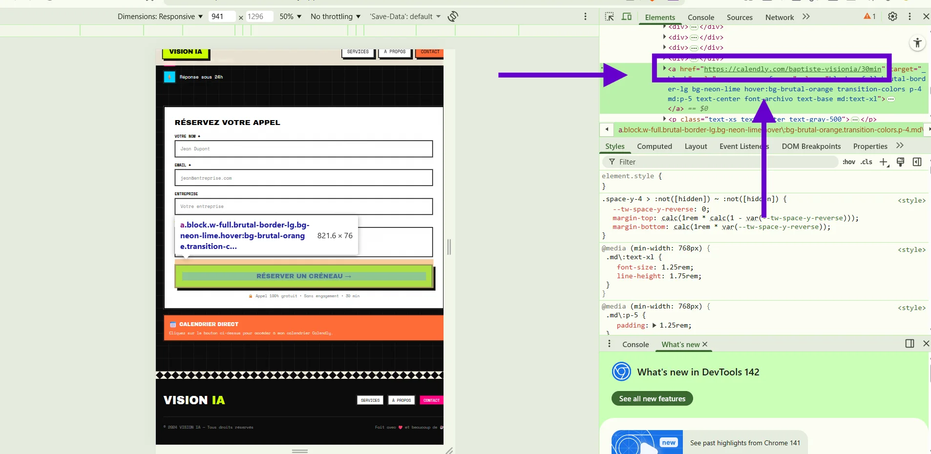 Illustration montrant l’ajout de liens Calendly et réseaux sociaux dans une page générée par Claude.