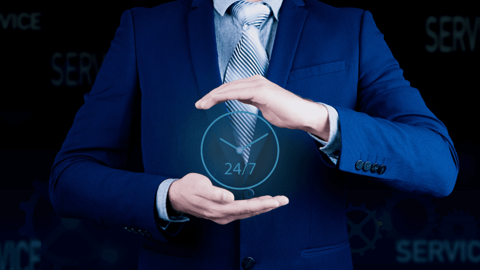 Clock and Gavel, symbolizing the 24/7 availability of immigration lawyers