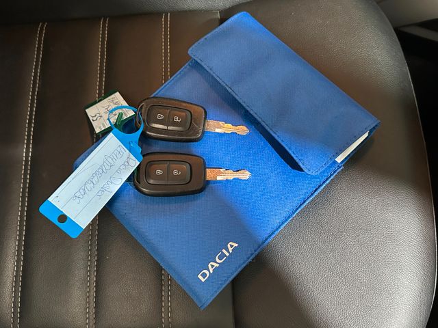 DACIA Duster 2019 WHITE Gebrauchtwagen - Galeriebild 22