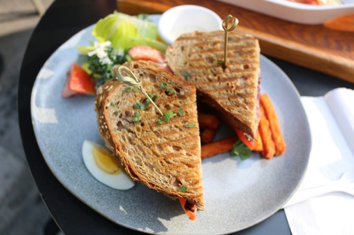 Sandwich