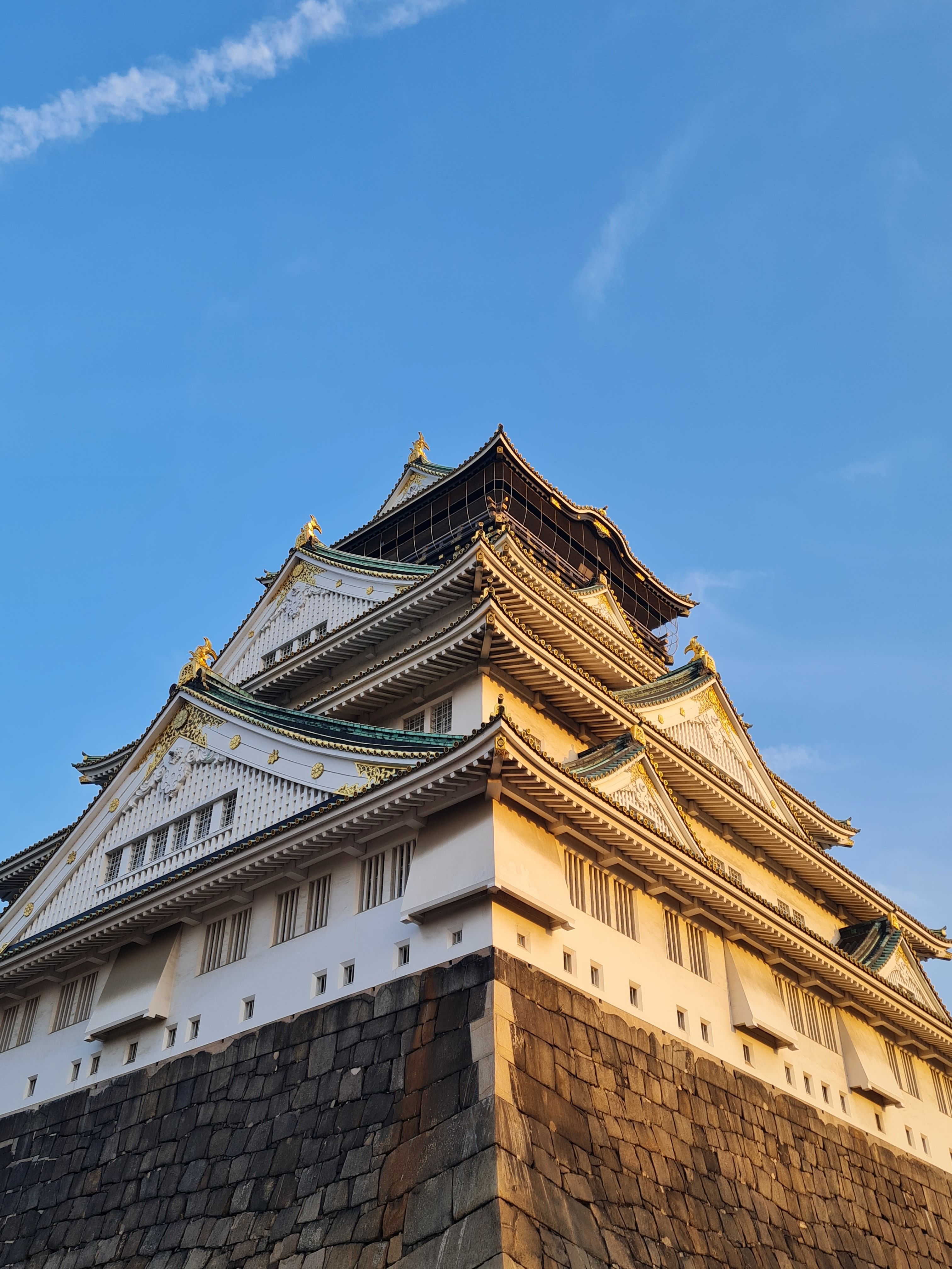 Islands in the ocean at sunset