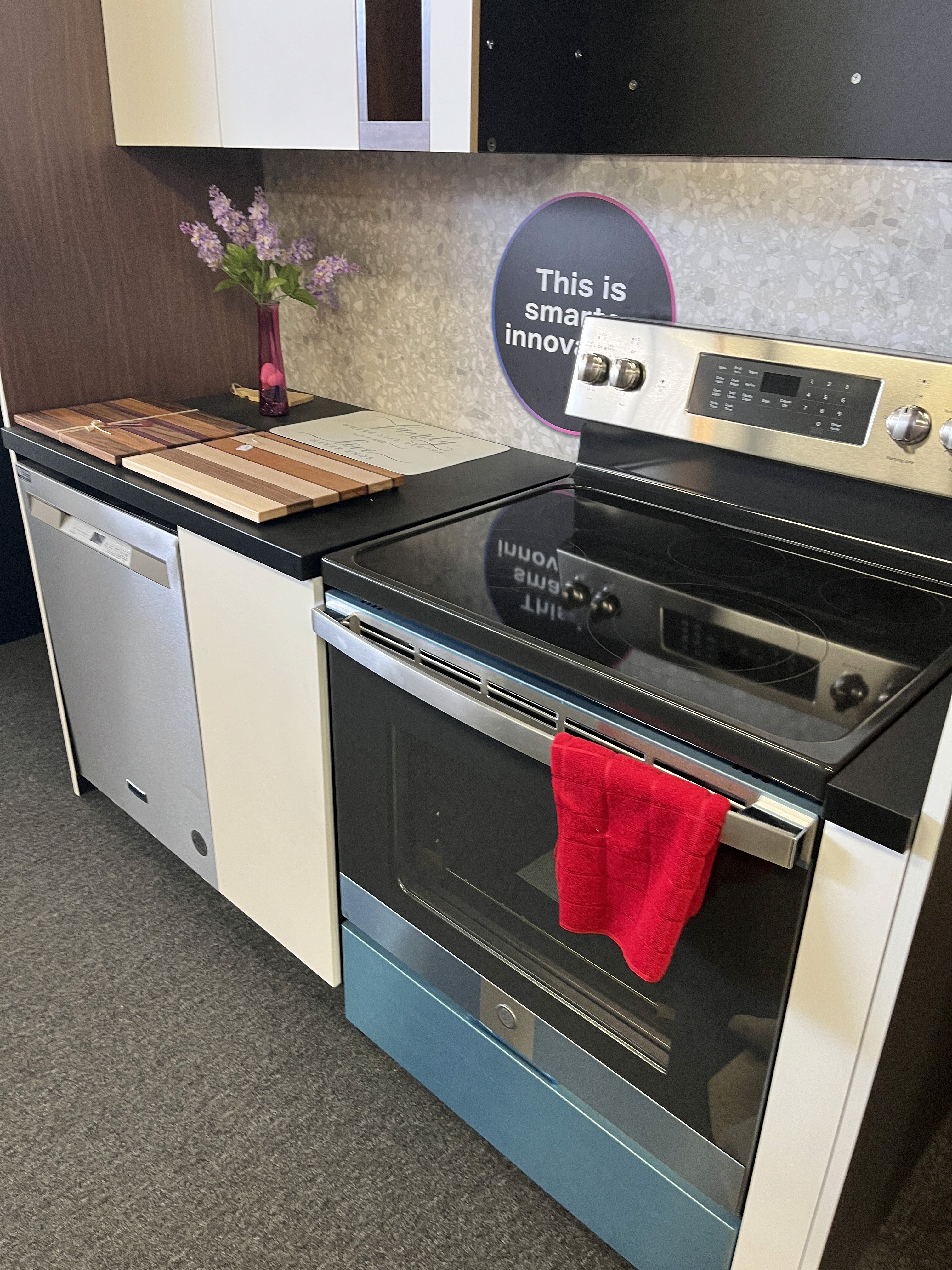 Appliance Store Auction - 3