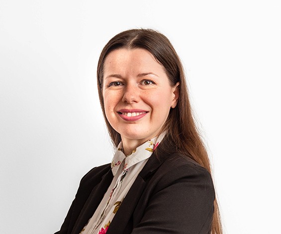 a person wearing a baseball cap