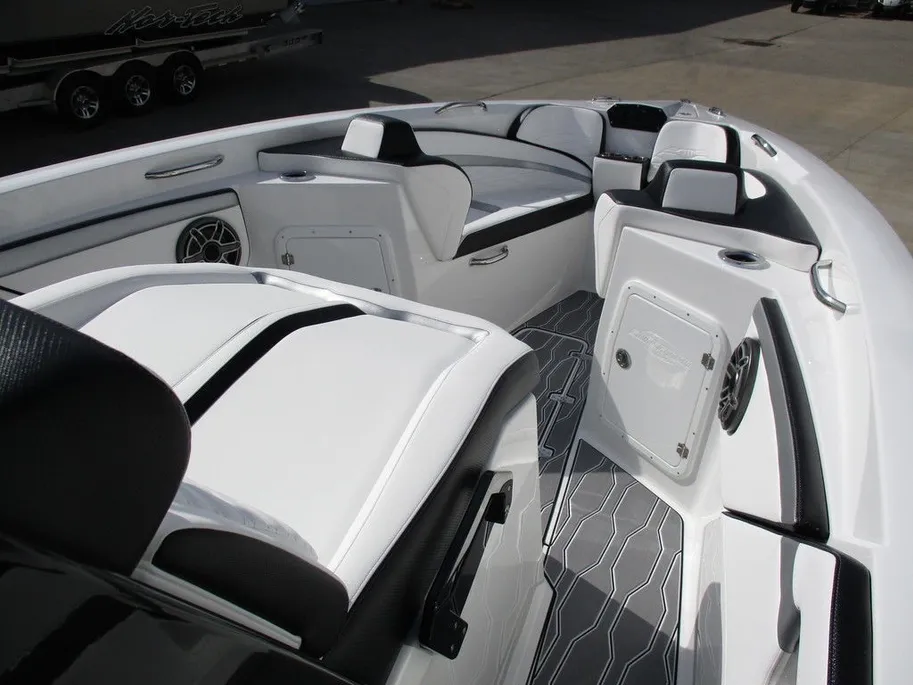 Boat thumbnail 16