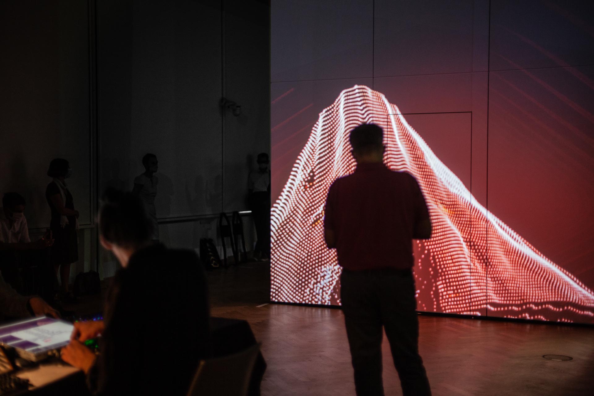 The ever changing light - interior projection mapping performance