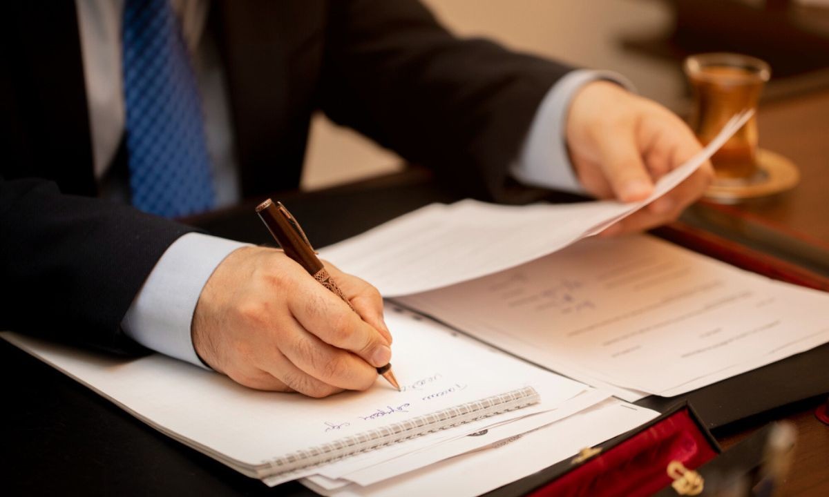 Legal setup for a new prop trading firm