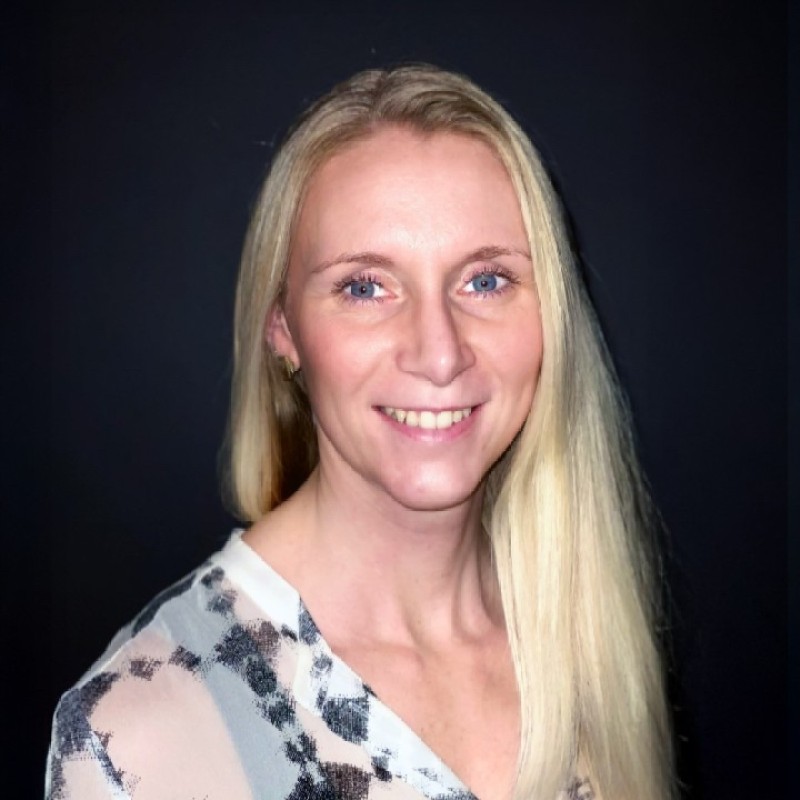 Iværksætter deler en kundeudtalelse om Peak Performance Coaching med fokus på personlig transformation og startup-succes