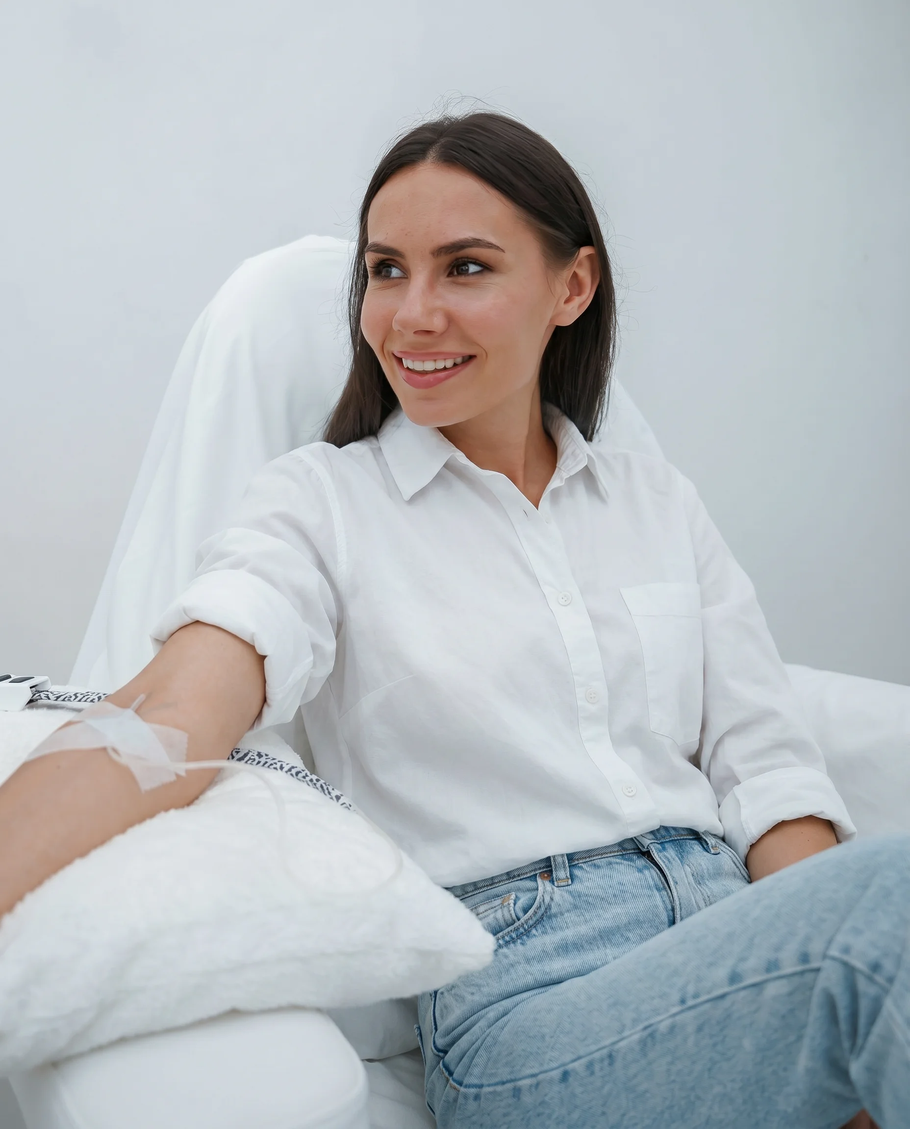 Patient relaxing comfortably during IV sedation treatment at Valley Oak Oral Surgery in Fresno, CA.