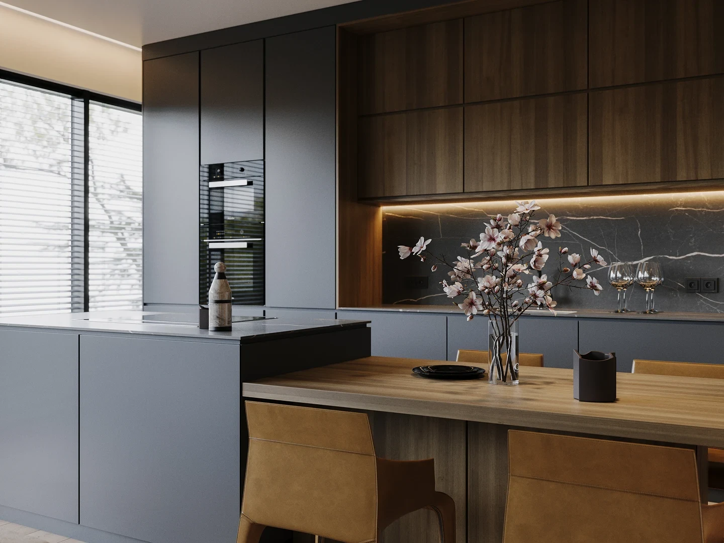 Meuble vasque flottant avec miroir à éclairage intégré et WC suspendu.