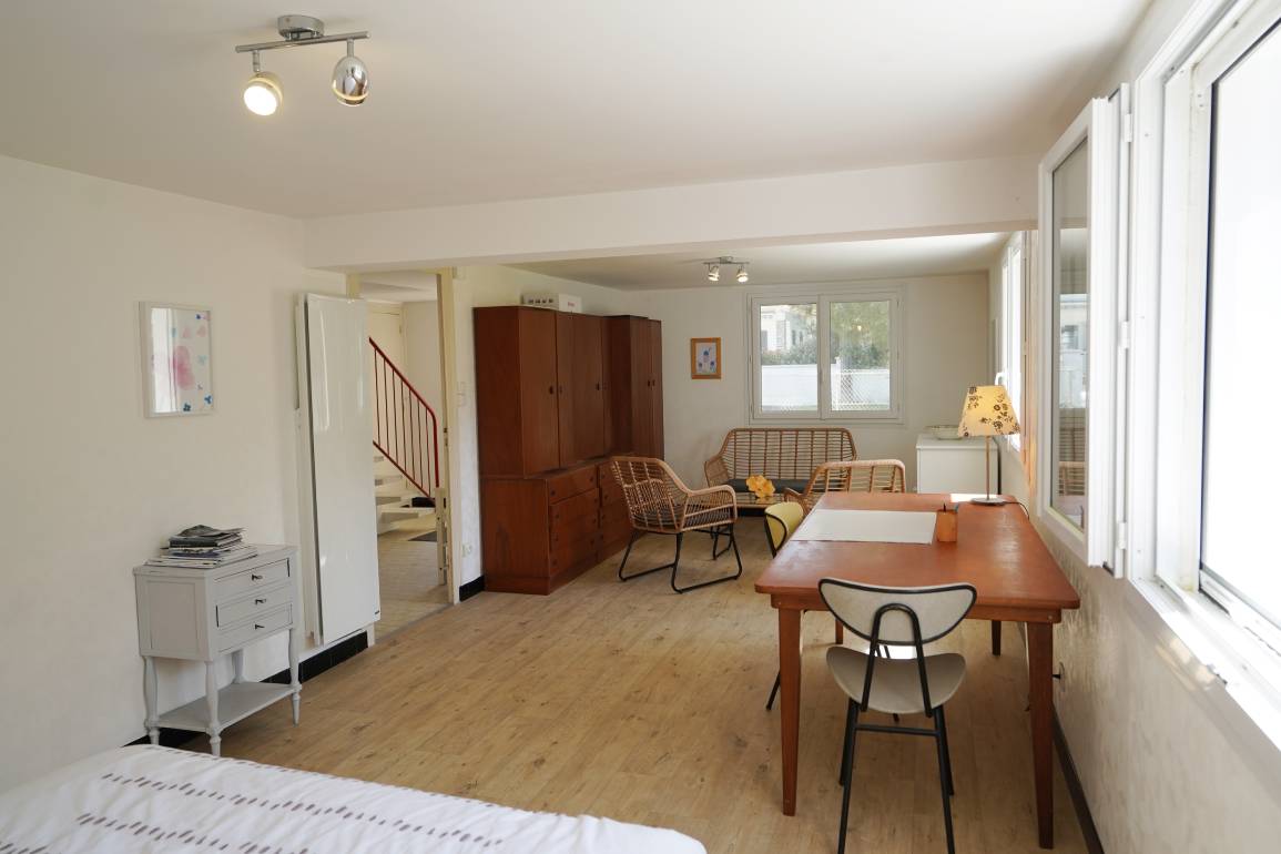maison familiale ronce les bains