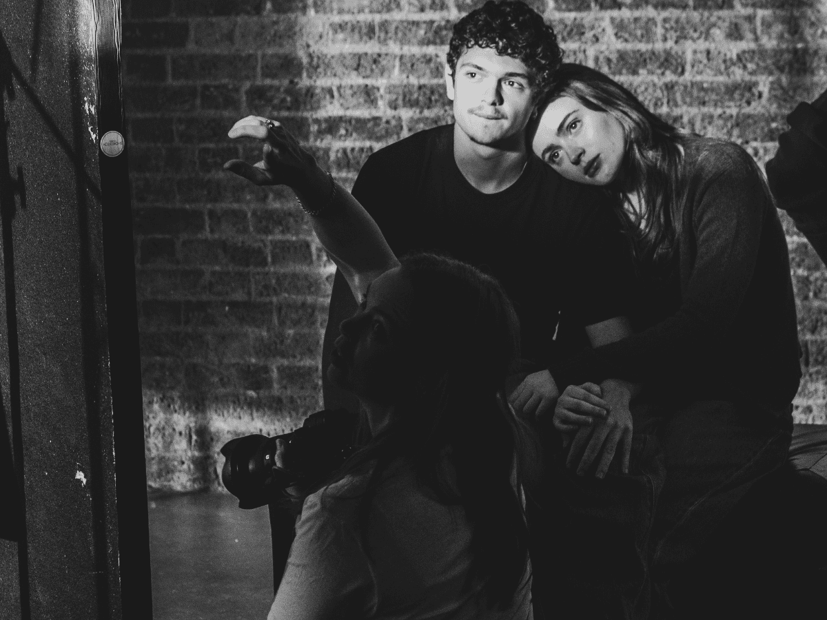 세이디 싱크(기묘한 이야기)와 노아 주프(더 나이트 매니저, 햄넷) 출연 — 런던 해럴드 핀터 극장에서 만나는 「로미오와 줄리엣」