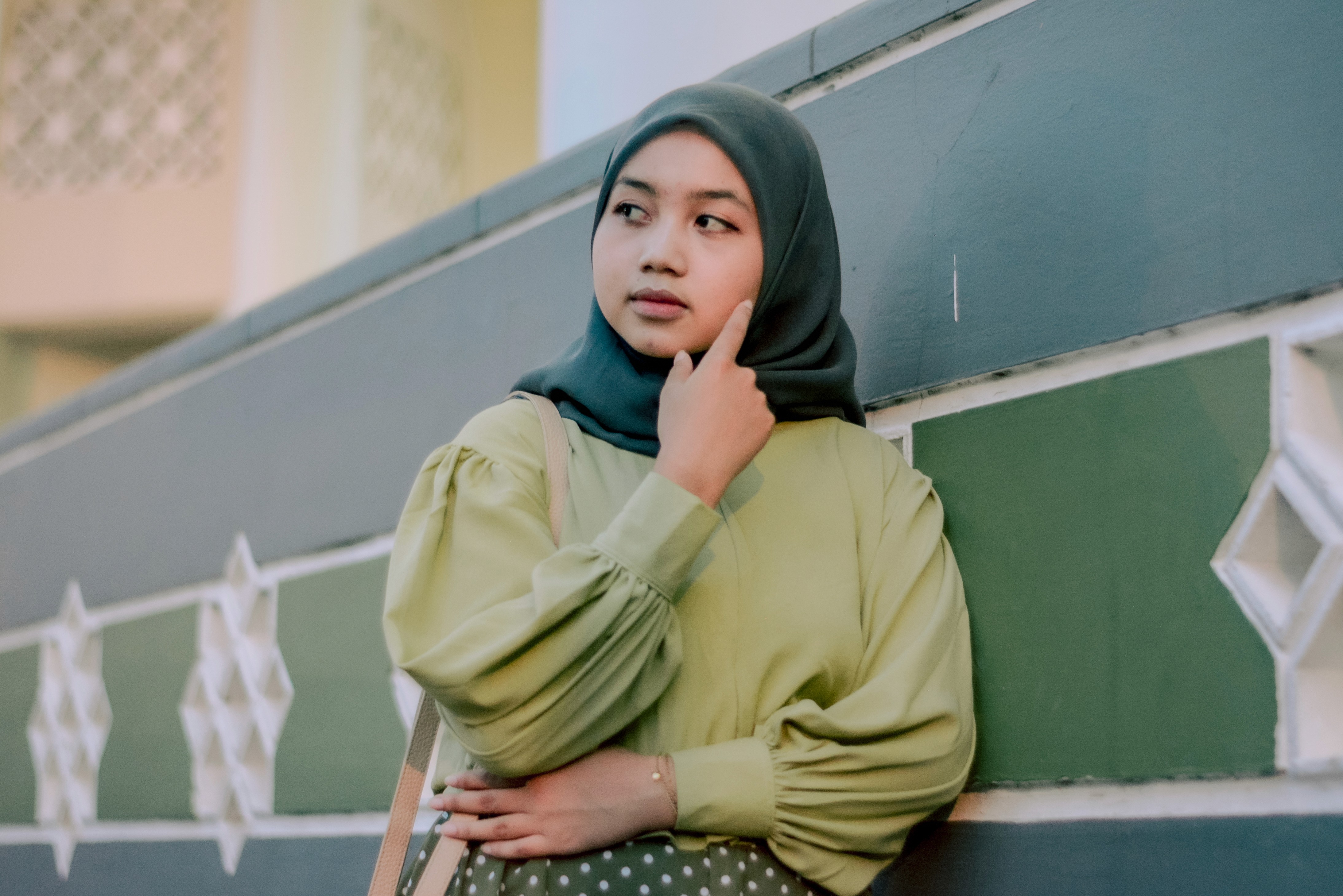 Lintang at Masjid Al-Akbar Surabaya