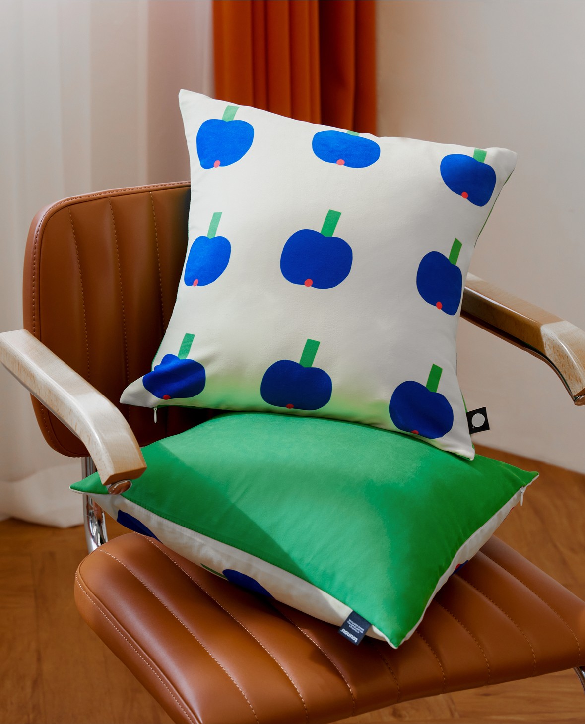 apple 스웨이드 터치 쿠션 커버