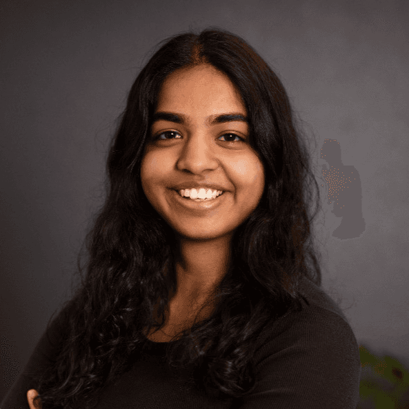 Photo of Shreya Ravi (Summit STEM Mentor)