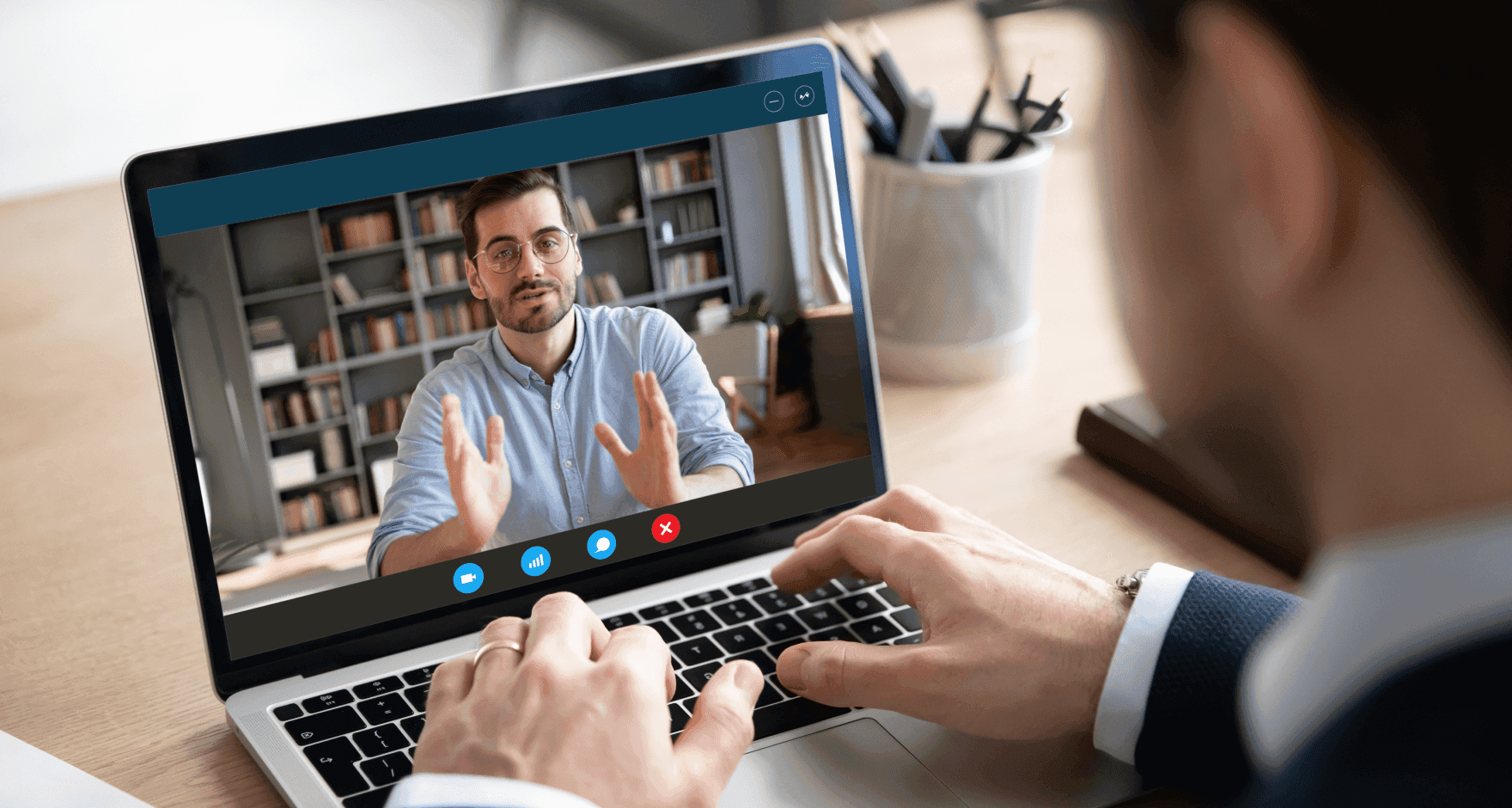 man in interview - Software Development Mexico